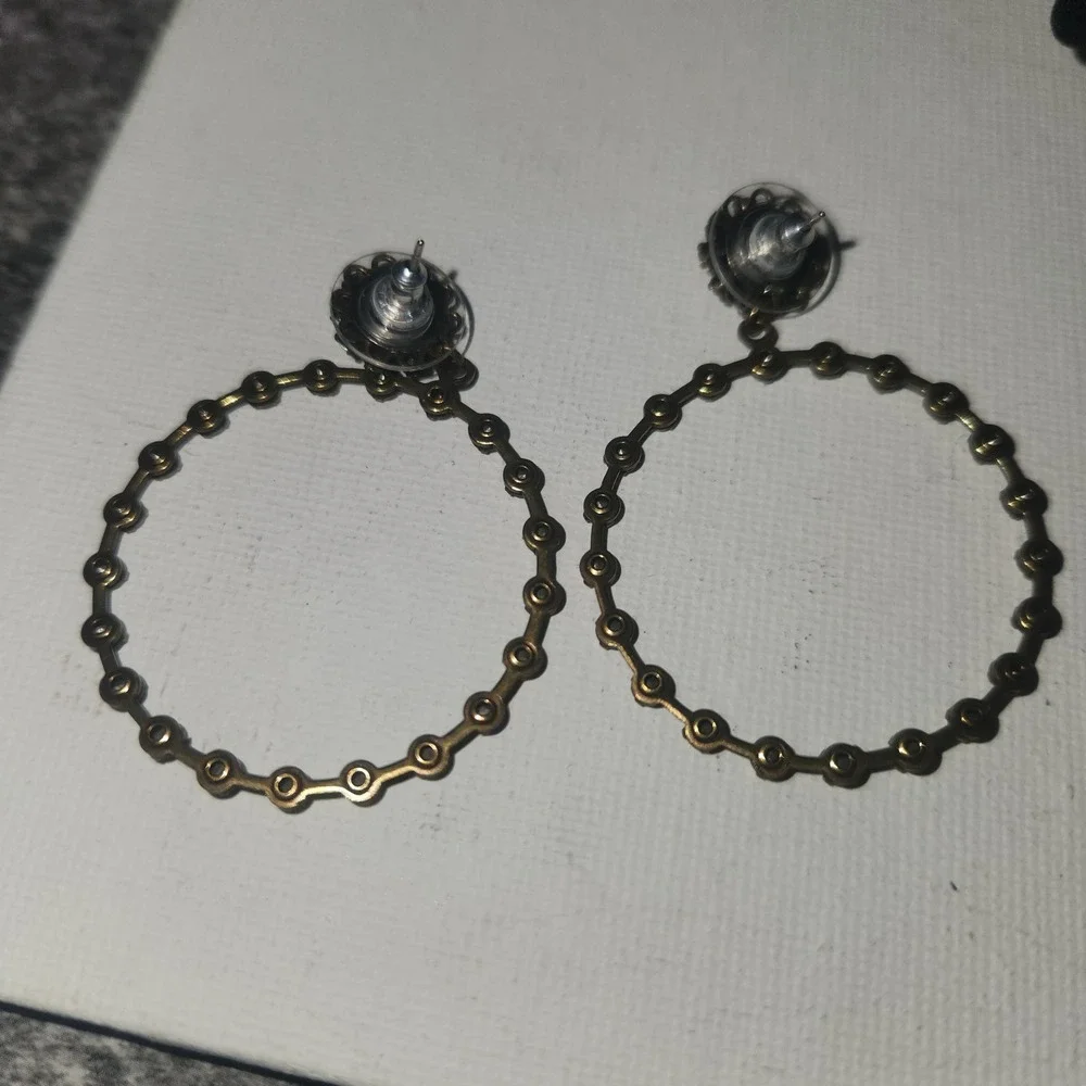 Liz Palacios Brass Crystal Floral Cuff Bracelet and Hoop Earring Set Vintage - Picture 3 of 16